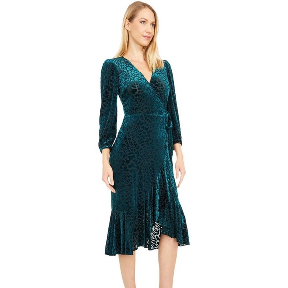 Calvin Klein velvet green leopard dress - Picture 1 of 11